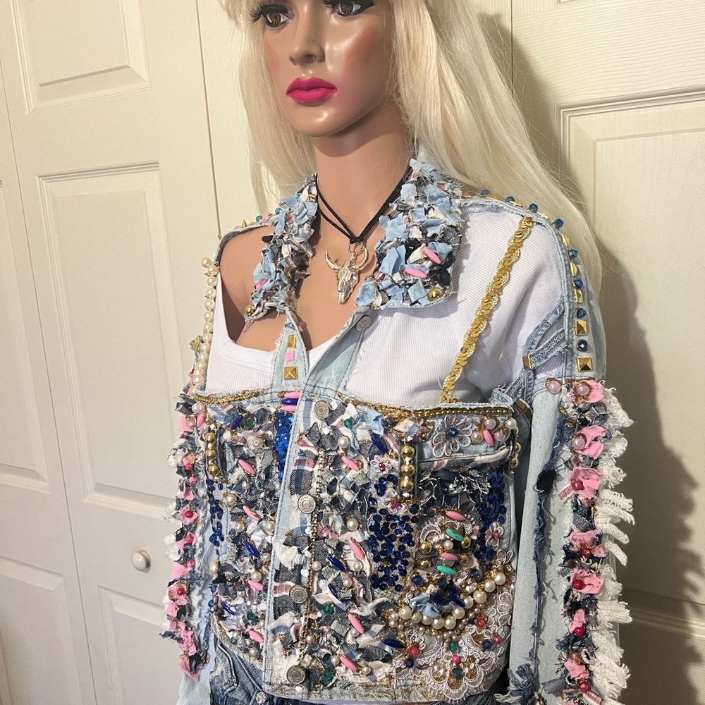 One of a kind jacket.Size Large
Brand new Jean jacket. - Picture 2 of 3